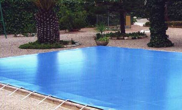 Toldos Vázquez cubiertas de piscinas